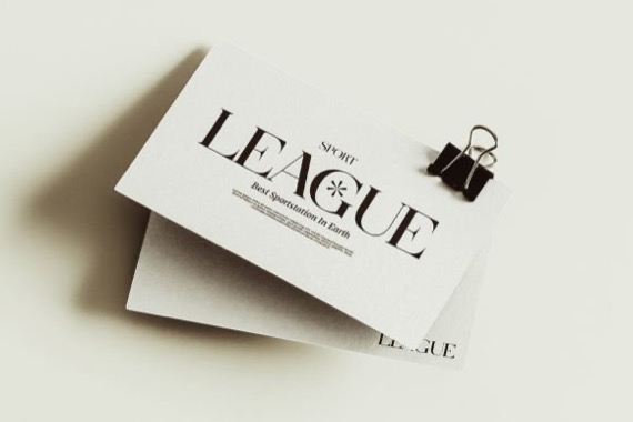 Squilla Font